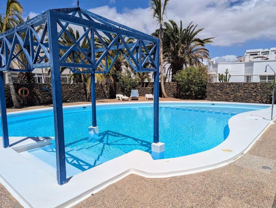 Ocean View Apartment *